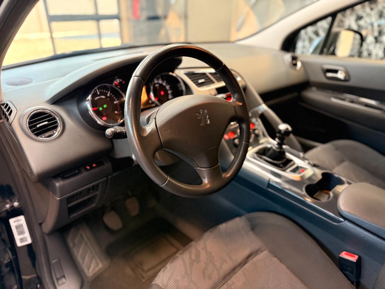 Peugeot 3008 1.6 HDi 110CV Business