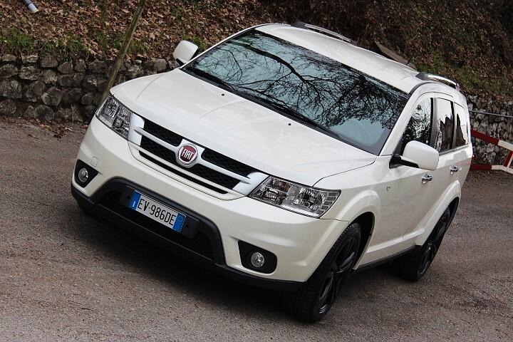 Fiat Freemont 2.0 Multijet 170 CV Lounge PELLE TELECAMERA SENSORI IMPIANTO AUDIO ALPINE