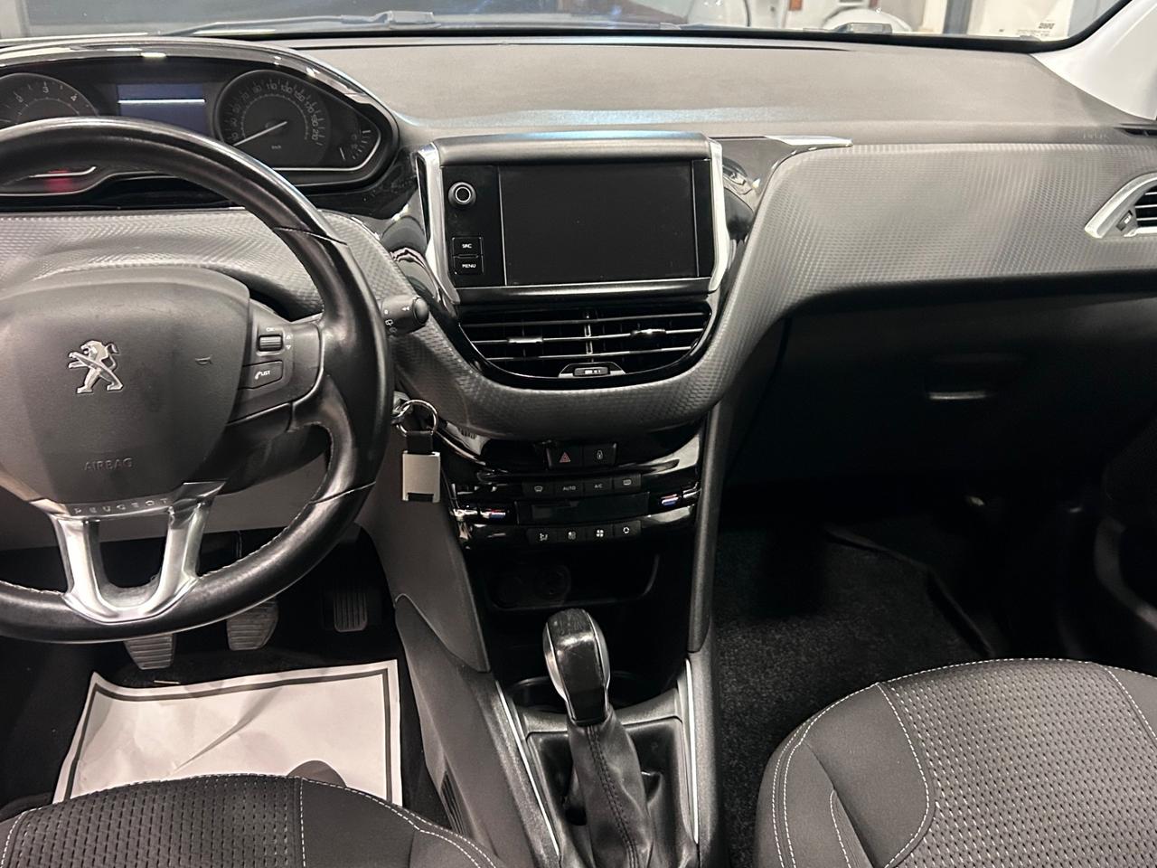 Peugeot 208 BlueHDi 100 5 porte Allure