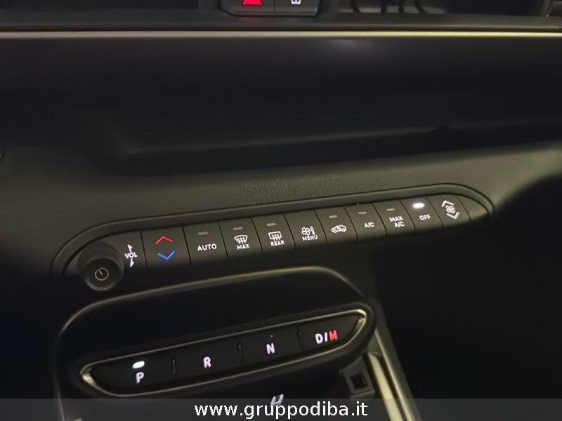 Jeep Avenger 1.2 turbo e-hybrid mhev Summit fwd 110cv e