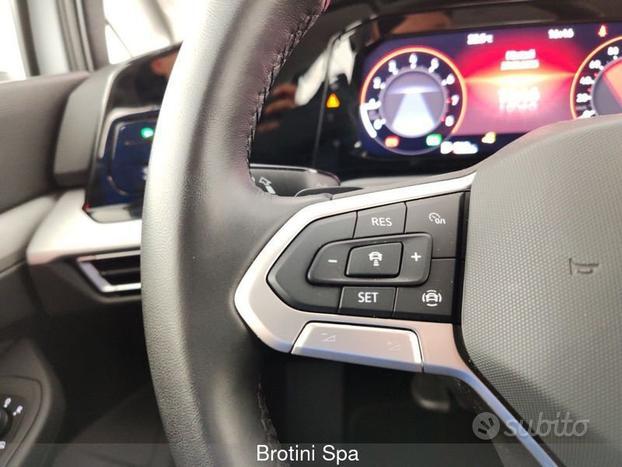 Volkswagen Golf 1.0 eTSI EVO DSG Life