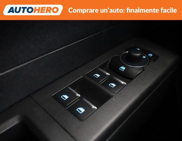 FORD Tourneo Courier 1.0 EcoBoost Powershift Titanium