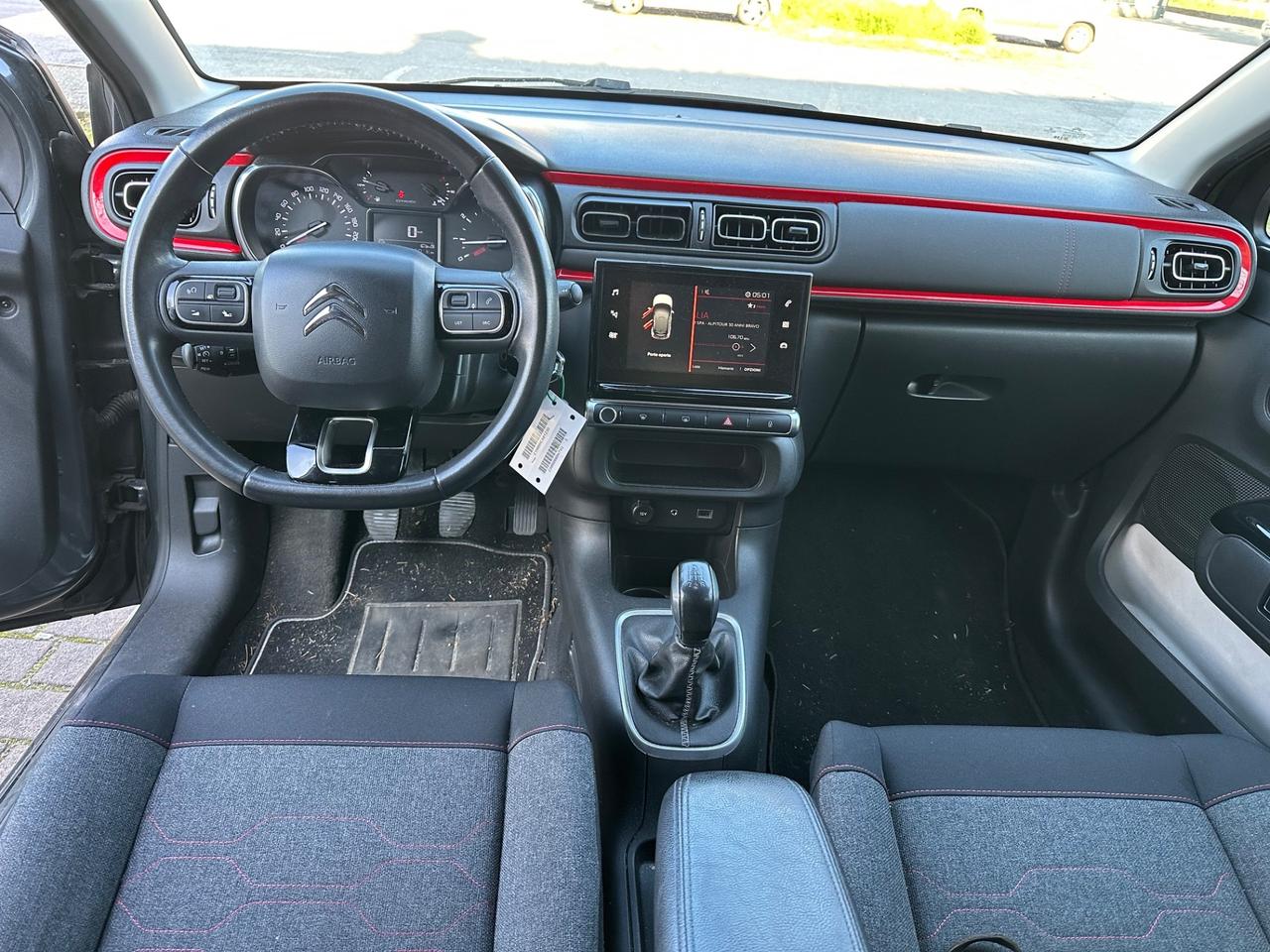 Citroen C3 MOTORE GIRA BENE MA MANGIA ACQUA