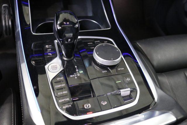 BMW X7 xDrive40d 48V 7 POSTI