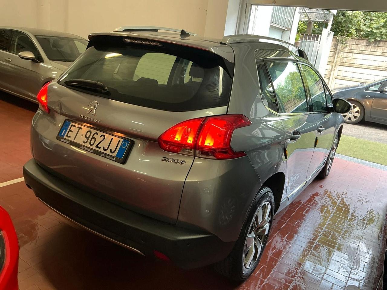 Peugeot 2008 1.2 VTi 82CV Allure 2014 EURO5B