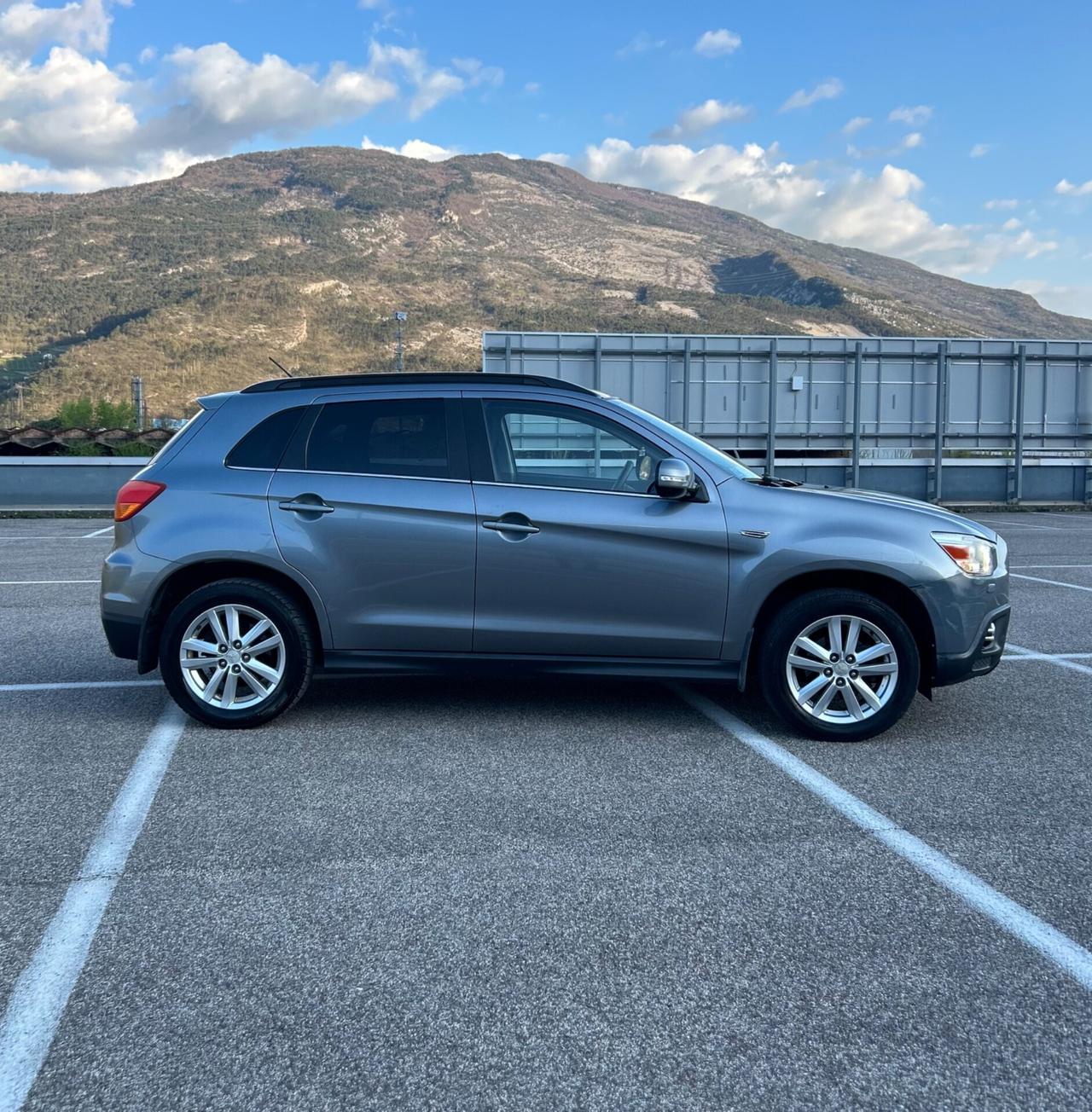 Mitsubishi ASX DI-D 150 CV 4WD FULL OPTIONAL