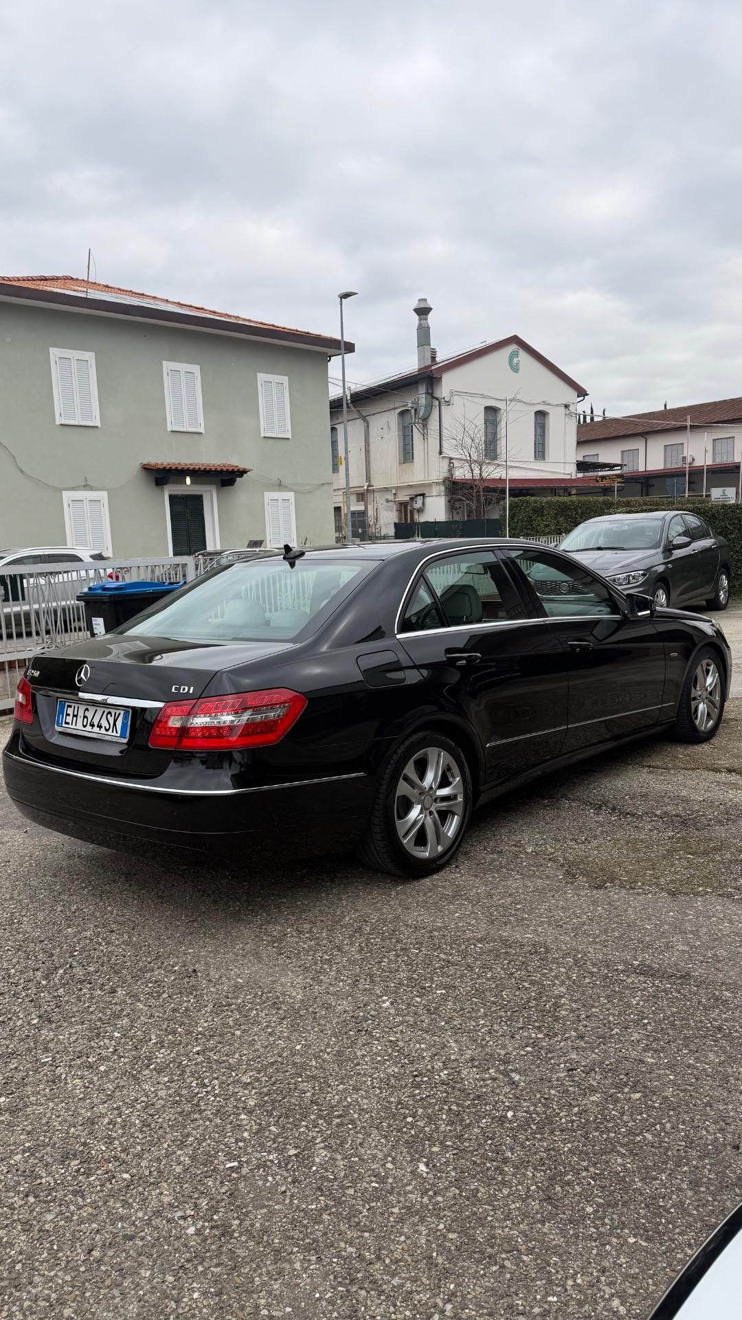 Mercedes-benz E 250 CDI BlueEFFICIENCY Avantgarde