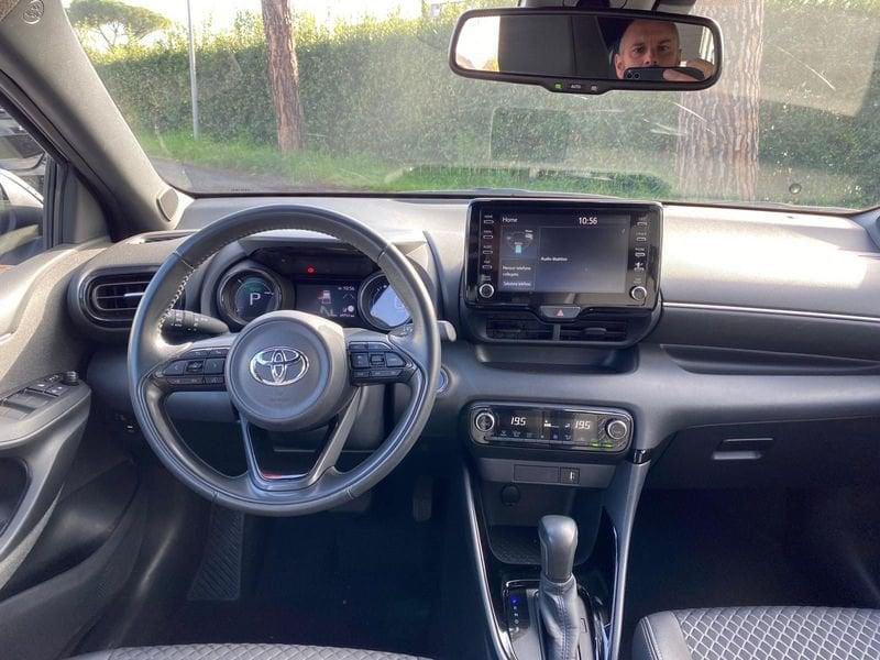 Toyota Yaris 1.5 Hybrid 5 porte Lounge