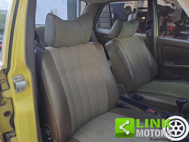 MERCEDES-BENZ 200 W123