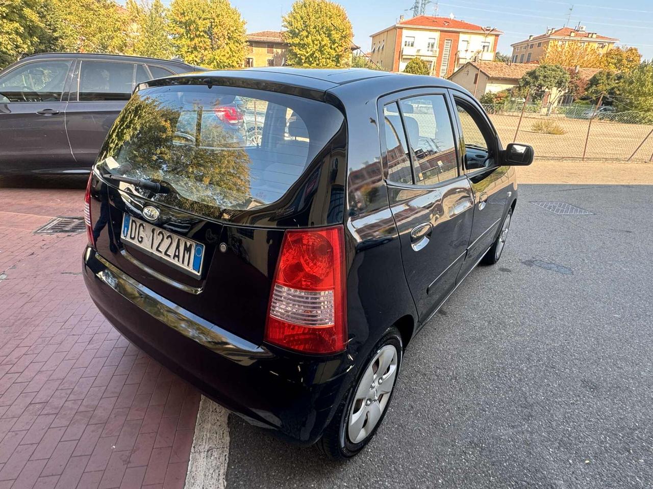 Kia Picanto 1.0 Benzina 12V NEOPATENTATI