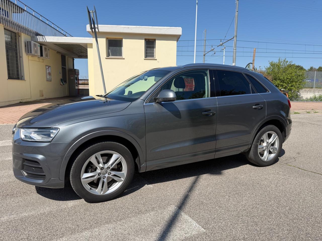Audi Q3 2.0 TDI 150 CV quattro S tronic edition Sport