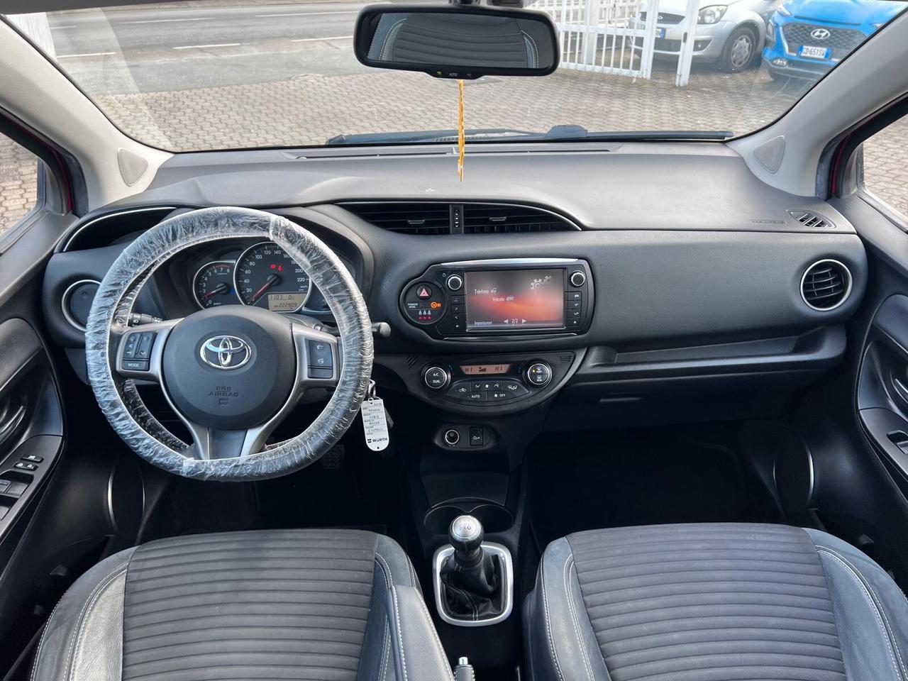 Toyota Yaris 1.0 5 porte Lounge