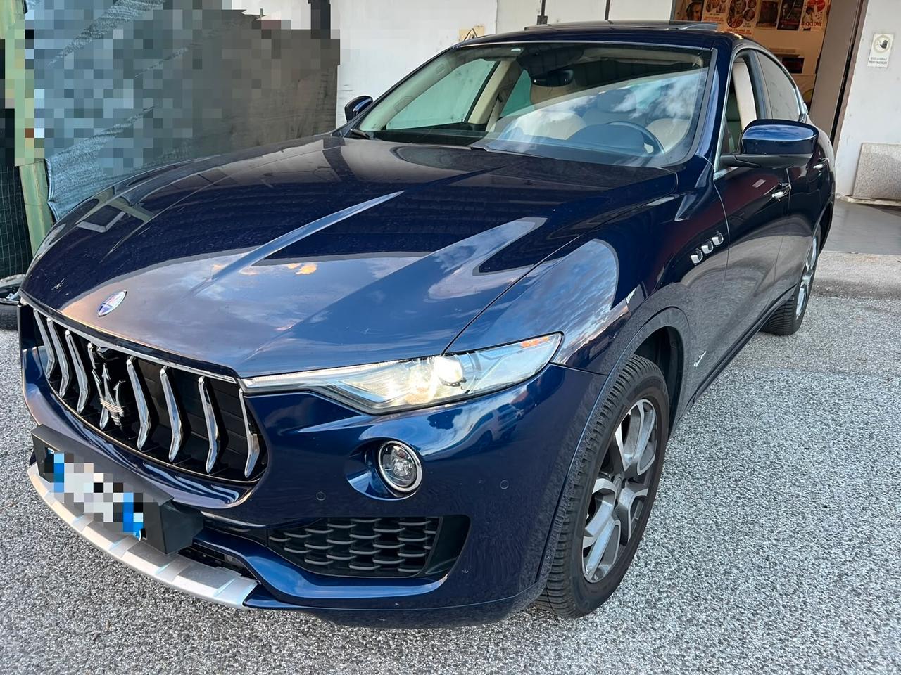 Maserati Levante V6 Diesel AWD Granlusso 250cv