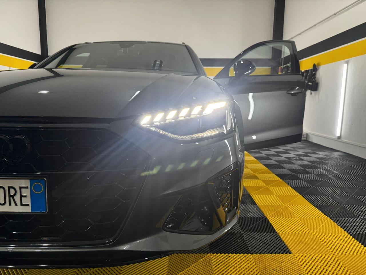 Audi A4 Avant 40 TDI S tronic line edition