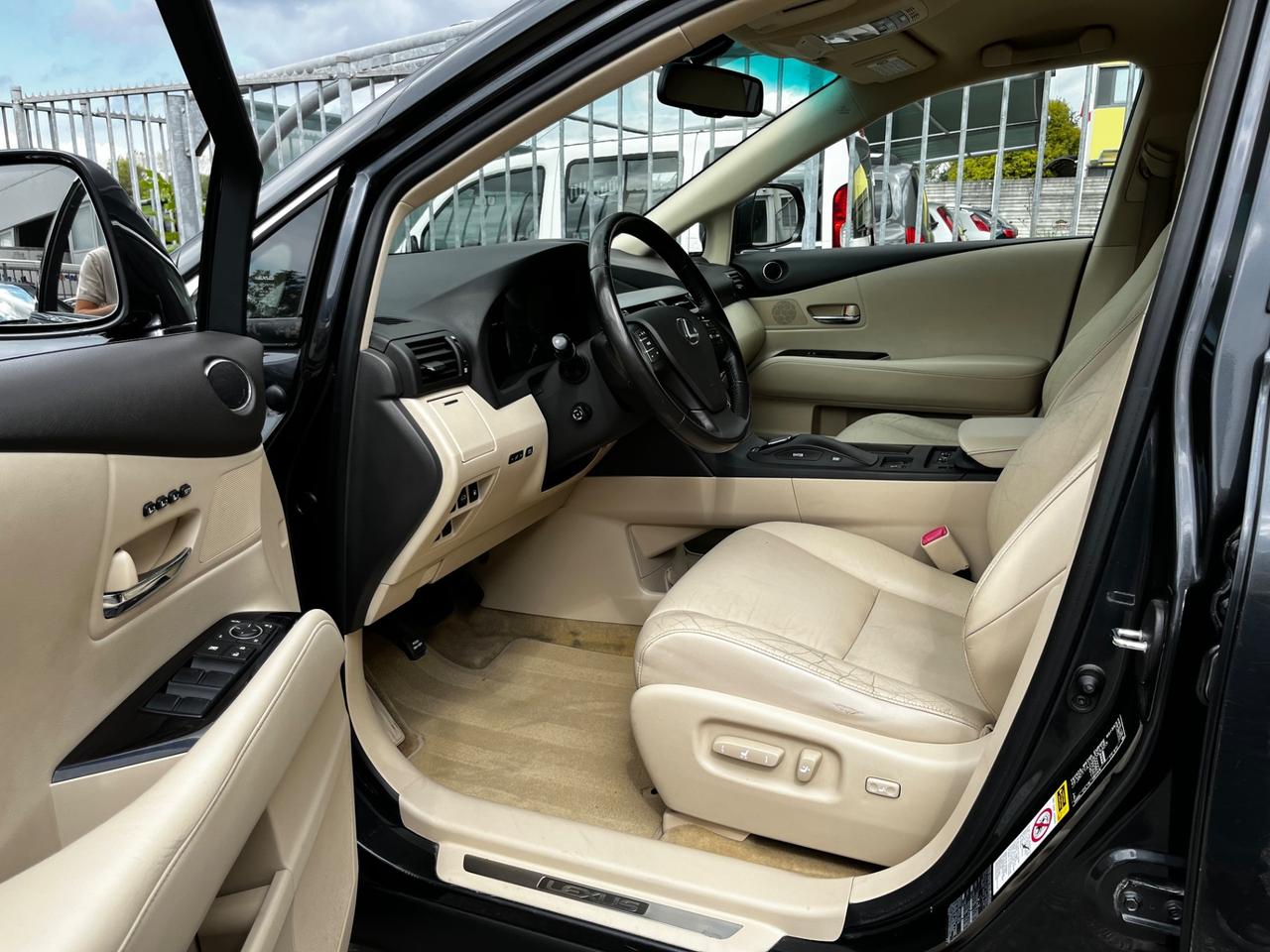 Lexus RX 450h Hybrid Ambassador