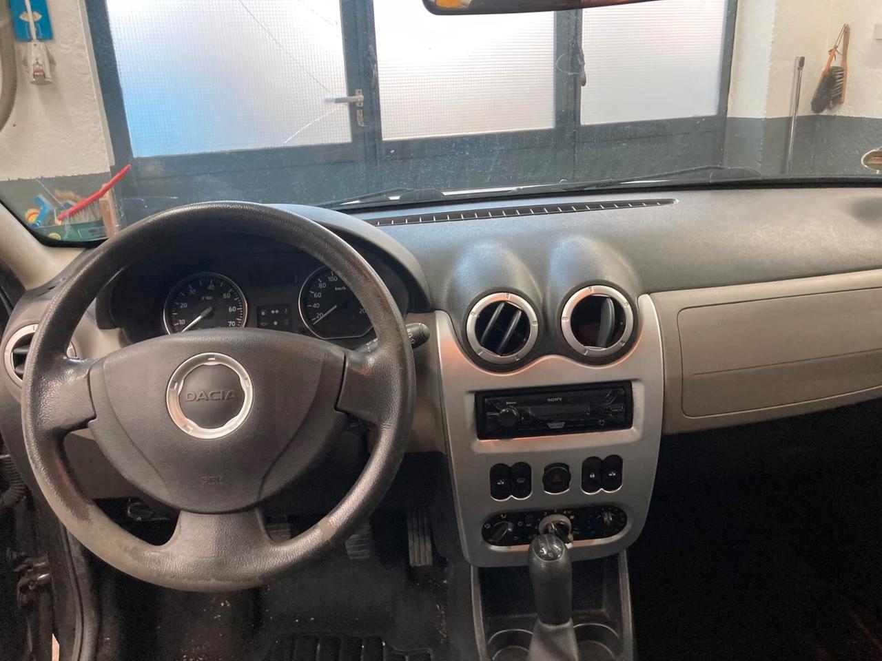 Dacia Sandero 1.2 16V LIVE-CLIMA