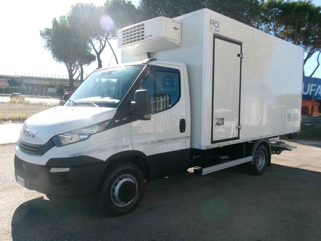 Iveco Daily 60C18 3000 180CV E6D HY-MATIC FRIGO+PEDANA FRCX -20° 07/2028 8 PEDANE