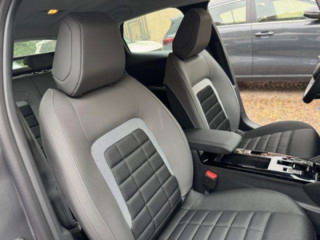 CITROEN C4 Hybrid 145 e-DCS6 Plus