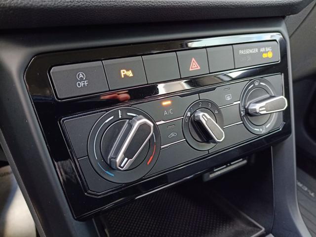 VOLKSWAGEN T-Cross 1.0 TSI Style