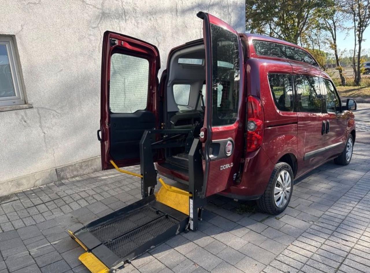 Fiat Doblo Doblò 1.6 MJT 105 cv trasporto disabili