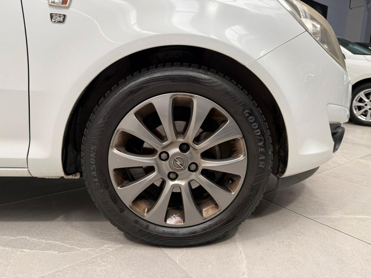 Opel Corsa 1.2 80CV 3 porte GPL-TECH Club