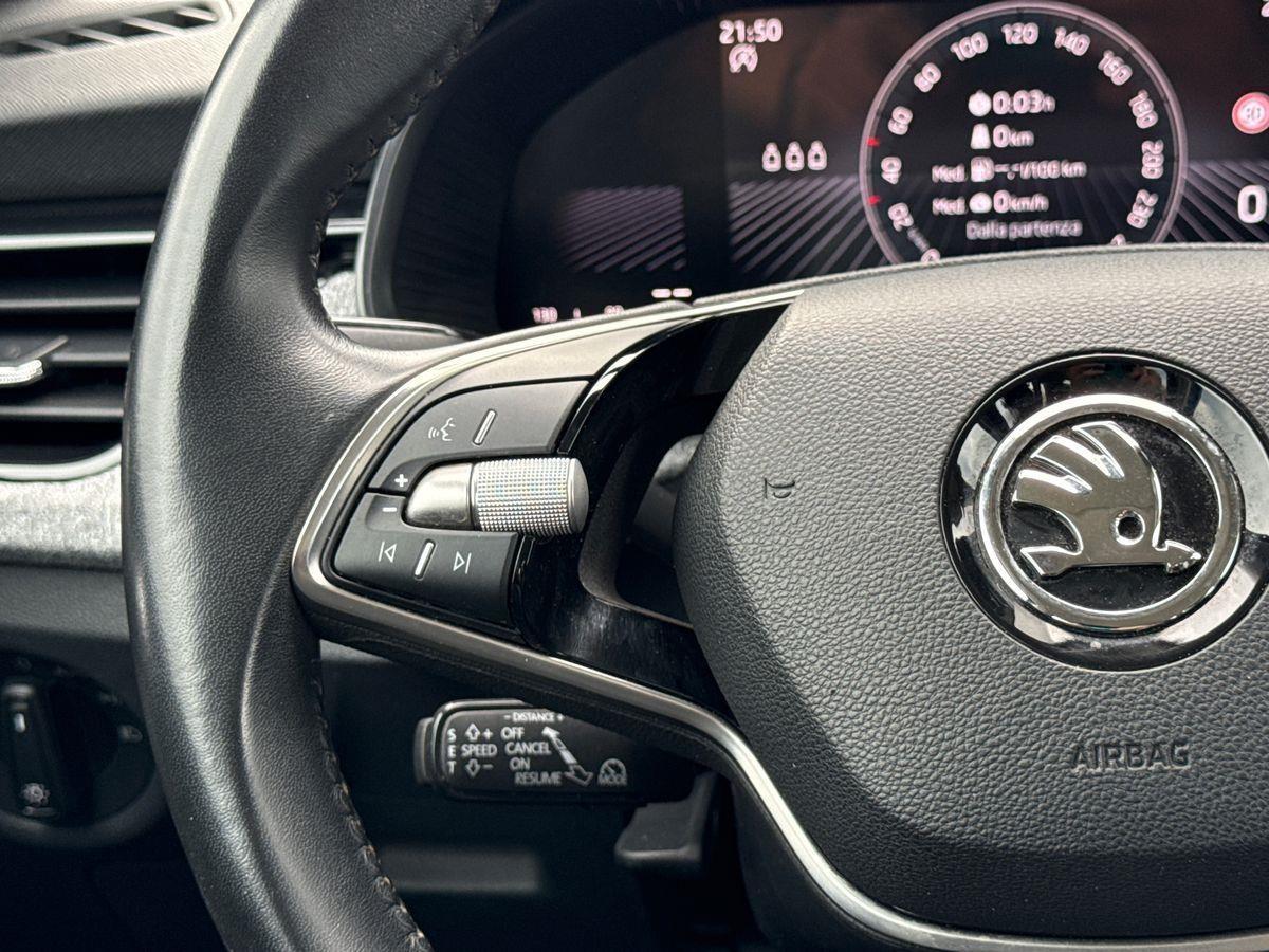 SKODA Kamiq 2024 - Kamiq 1.0 tsi Selection 95cv