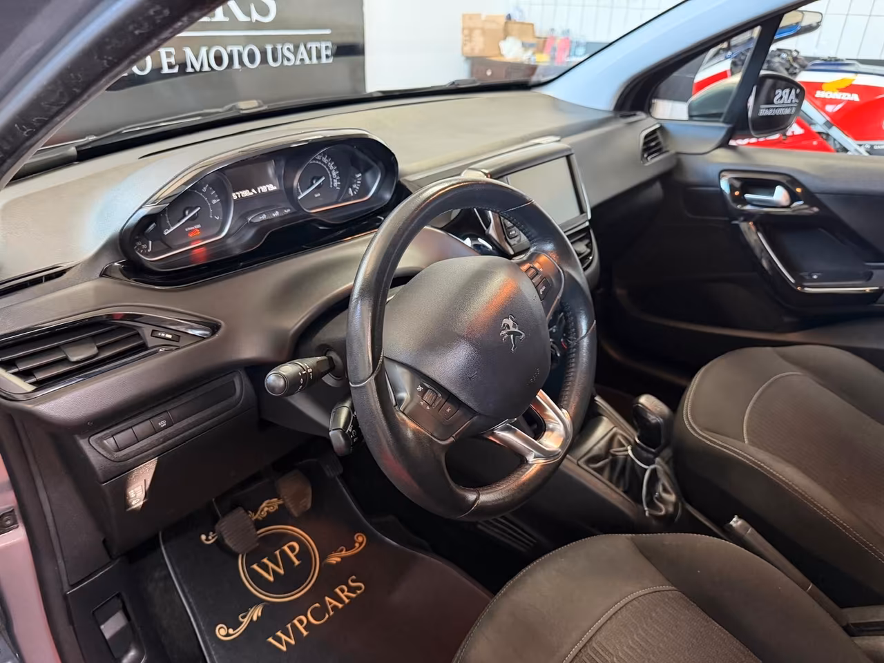 Peugeot 208 PureTech 82 Stop&Start 5 porte Allure
