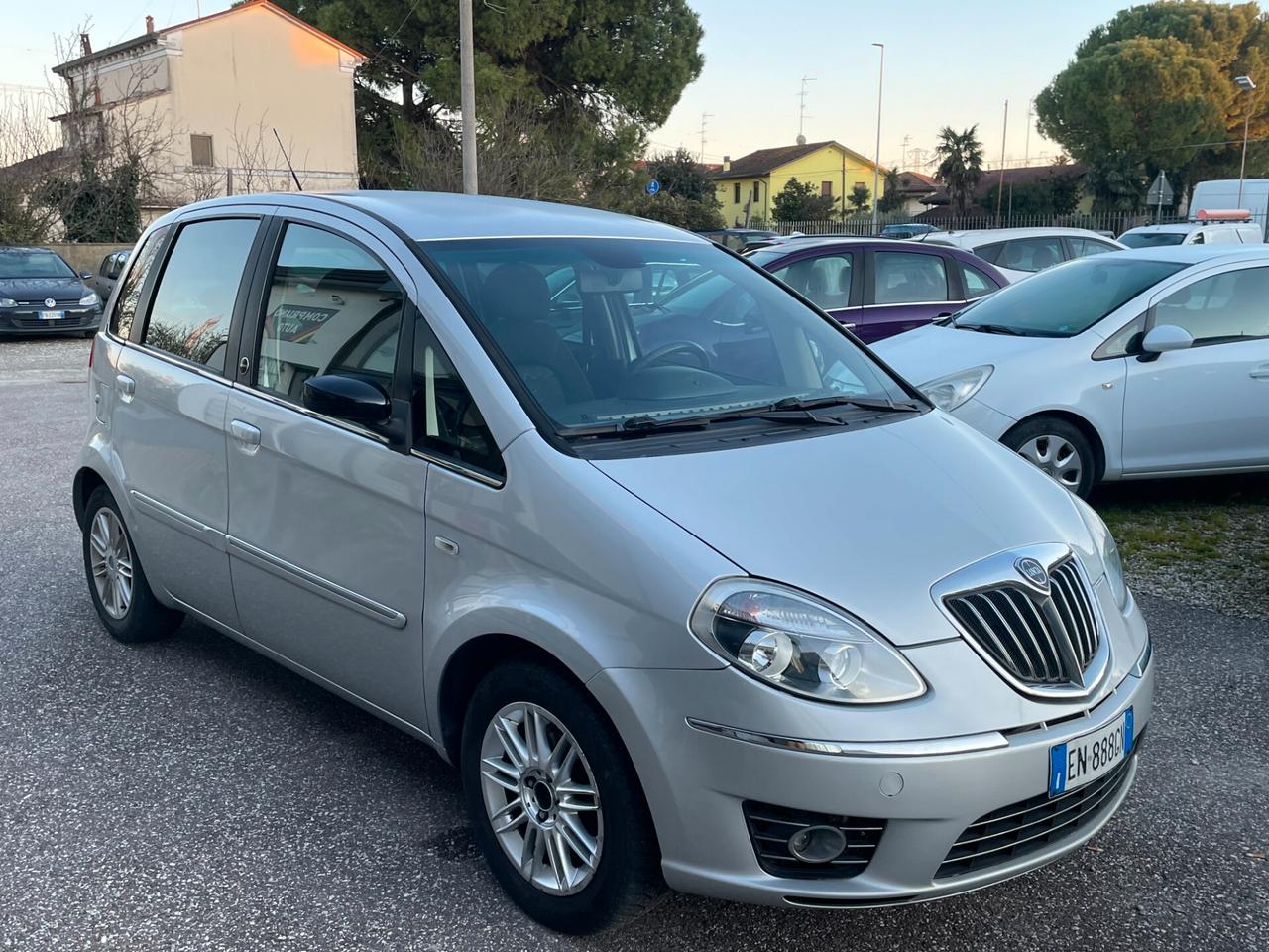 Lancia MUSA 1.4 8V Ecochic (GPL) Gold X NEOPATENTATI