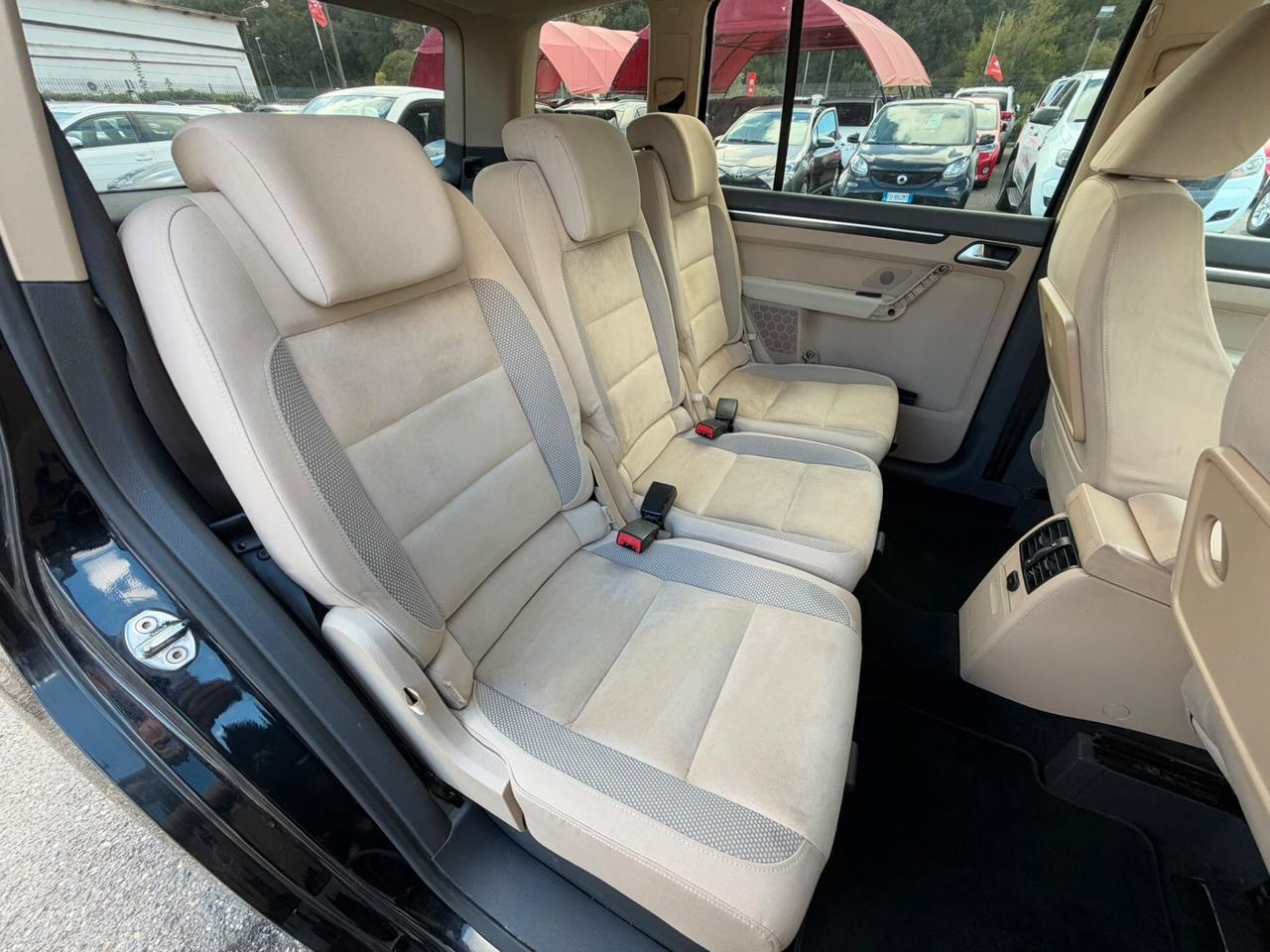 Volkswagen Touran 1.4 TSI DSG NO FINANZIAMENTO