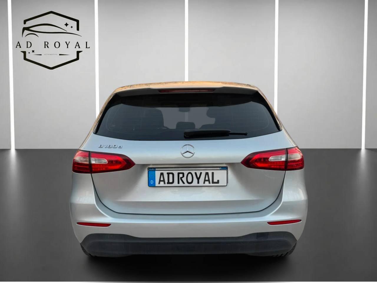 Mercedes-benz B 180 d Automatic Business Extra 08/2021