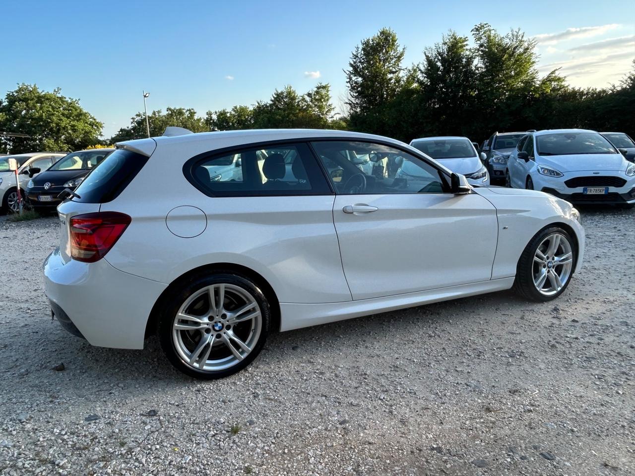 Bmw 120 120d 3p. Msport permute rate