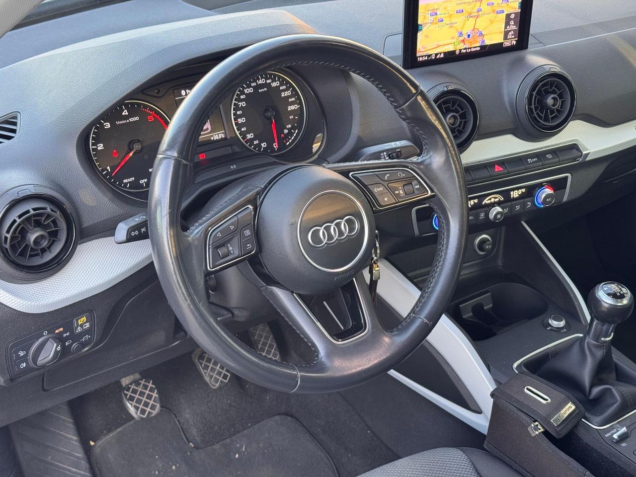 Audi Q2 Business 1.6 30 TDI #50042