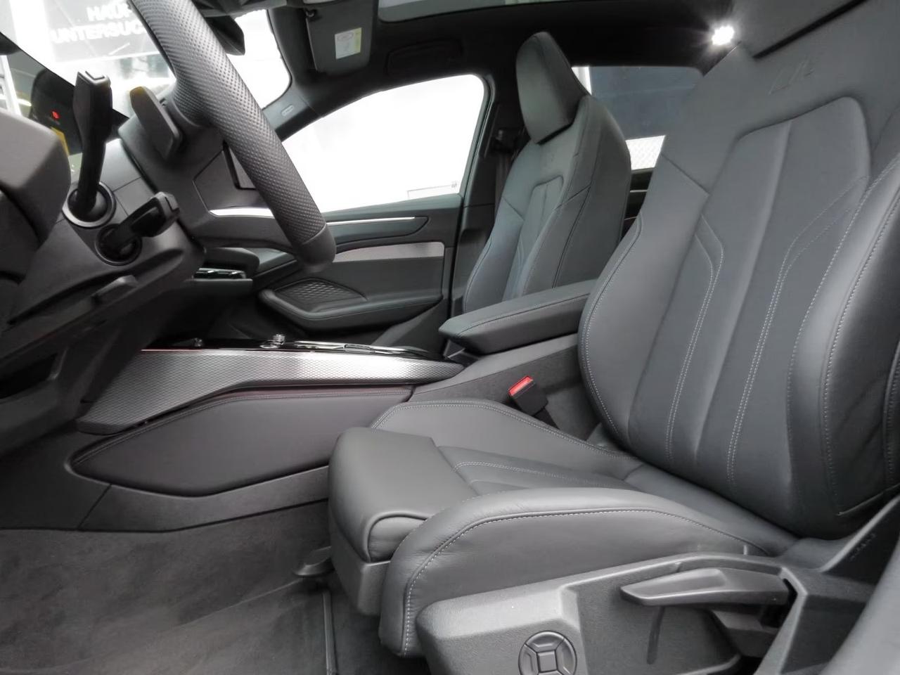 Audi A6 Avant TDI 150 kW S tronic S line possibilità noleggio no scoring