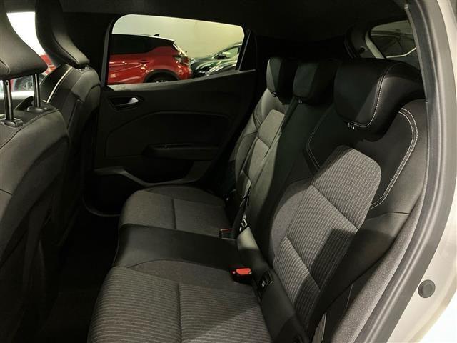 RENAULT Clio 5 Porte 1.6 E-Tech full hybrid 145cv Techno A