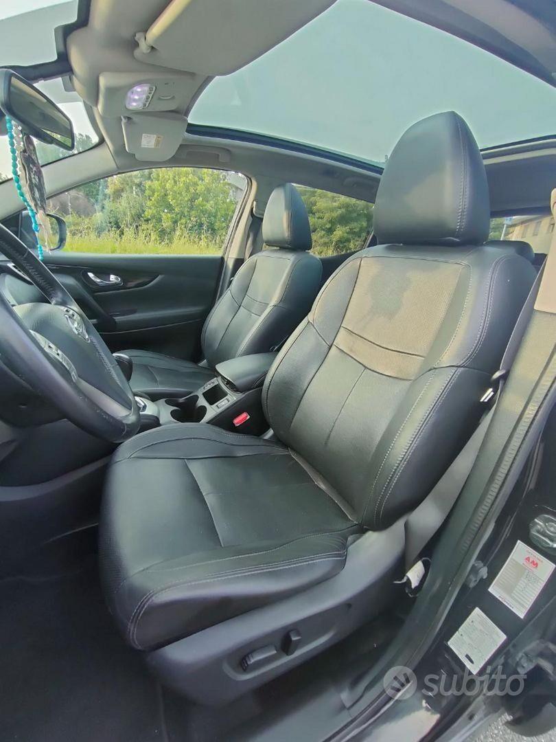 NISSAN Qashqai 1.6 dCi X-Tronic 2WD Black Editio