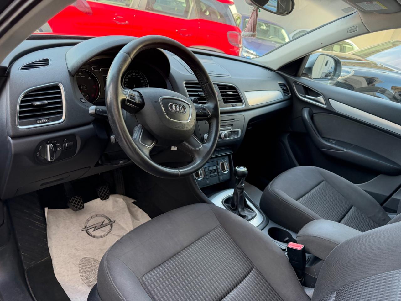 Audi Q3 2.0 TDI Business plus
