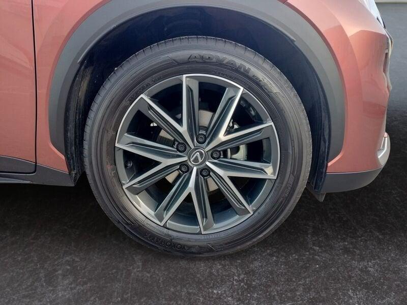 Lexus LBX LBX Hybrid Cool