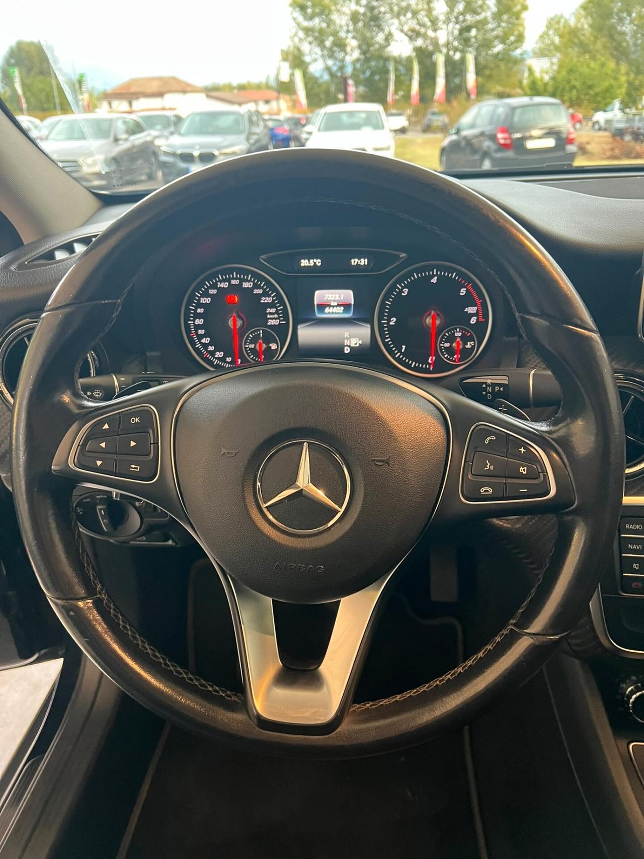 Mercedes-benz GLA 200 d Automatic Executive