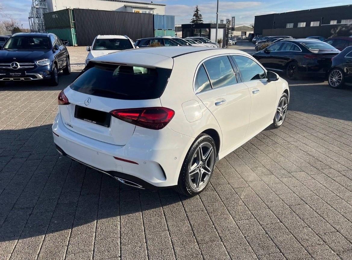 Mercedes-Benz A 250 e AMG Line