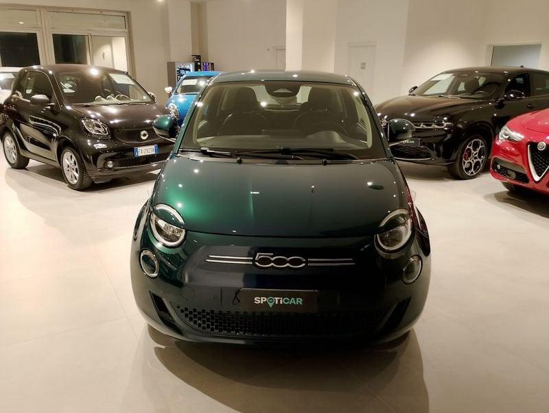 FIAT 500 500e Berlina 42 kWh