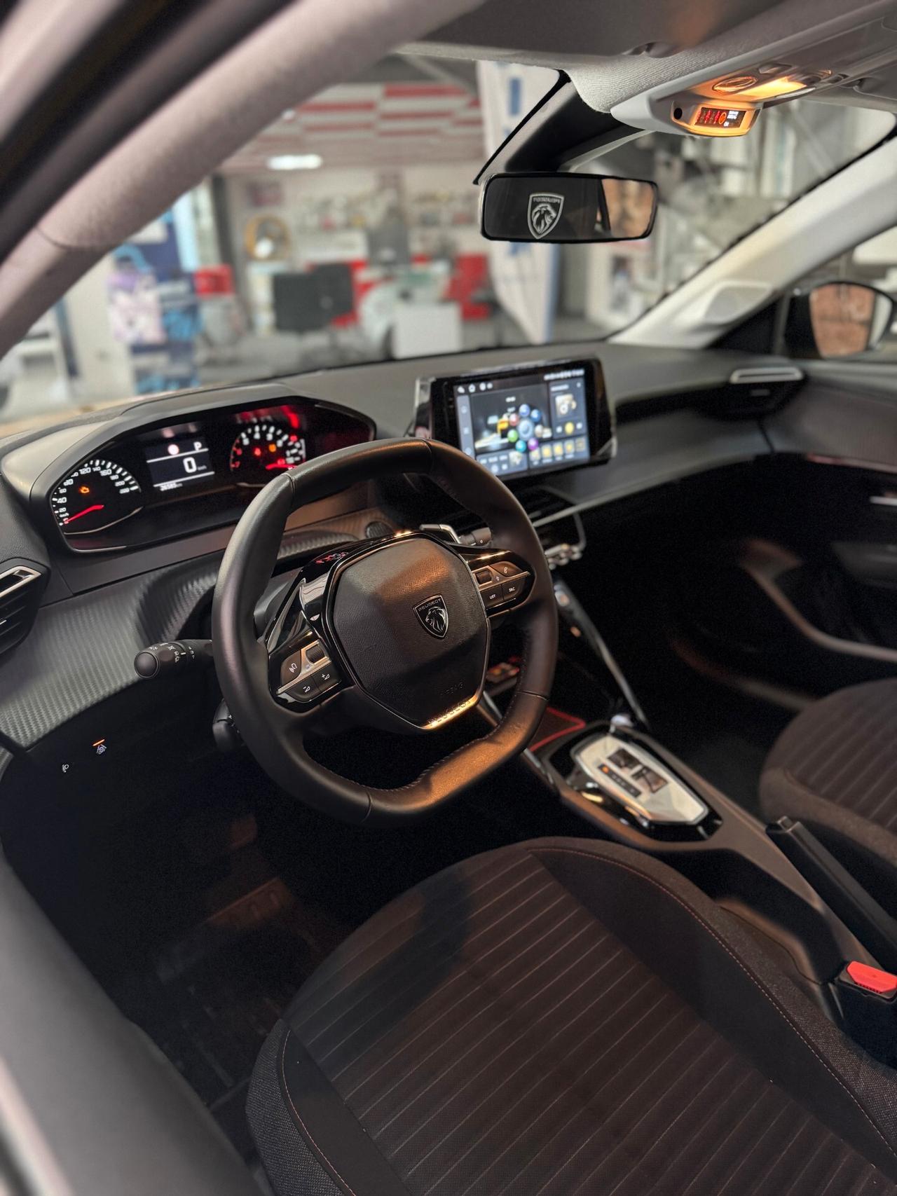 Peugeot 208 PureTech 100 Stop&Start 5 porte allestimento GT LINE