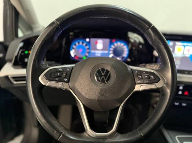 Volkswagen Golf 1.5 etsi evo Life 130cv dsg