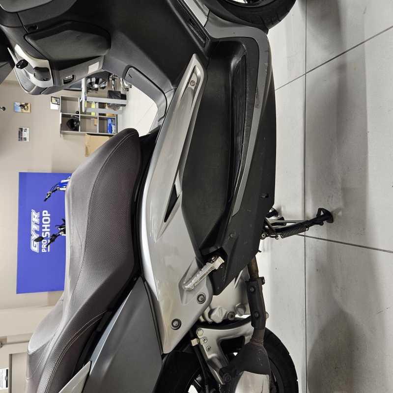Yamaha X-Max 250 - 2010
