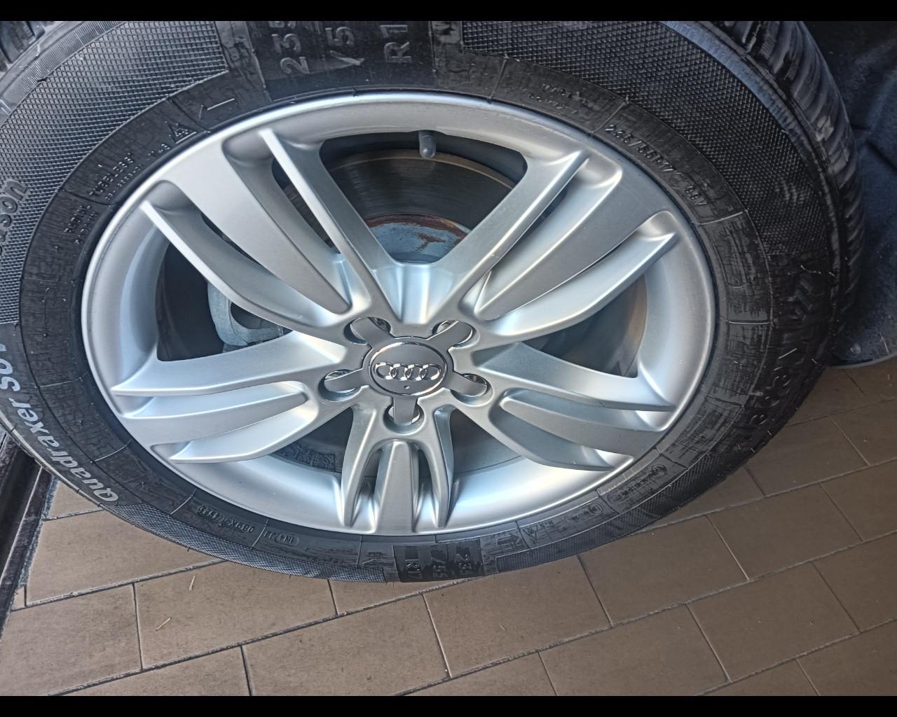 AUDI Q3 I 2011 - Q3 2.0 tdi Business quattro 140cv s-tronic