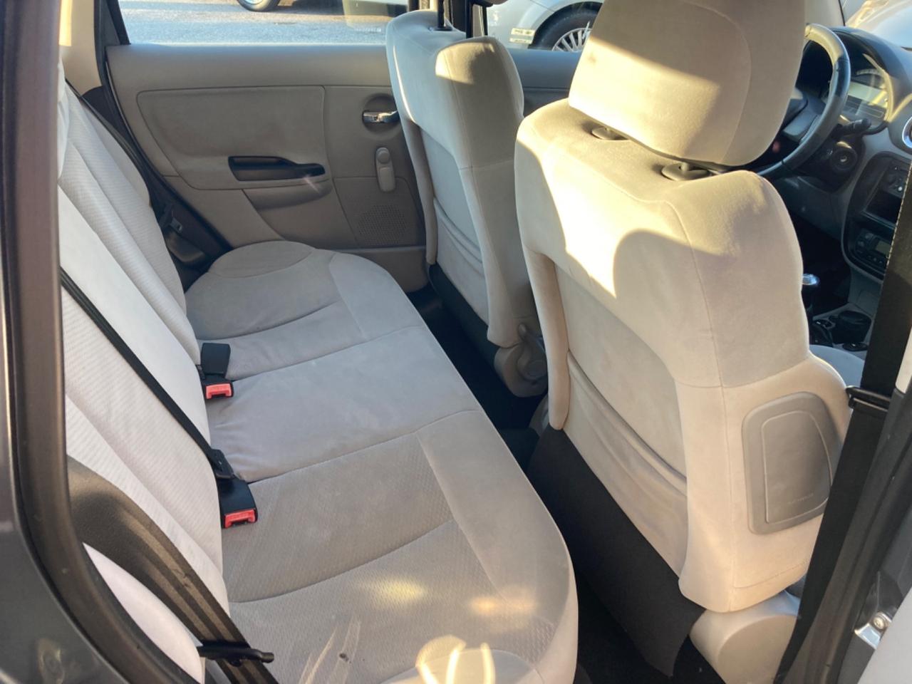 CITROEN C3 1.4 BENZINA (MODELLO EXCLUSIVE)