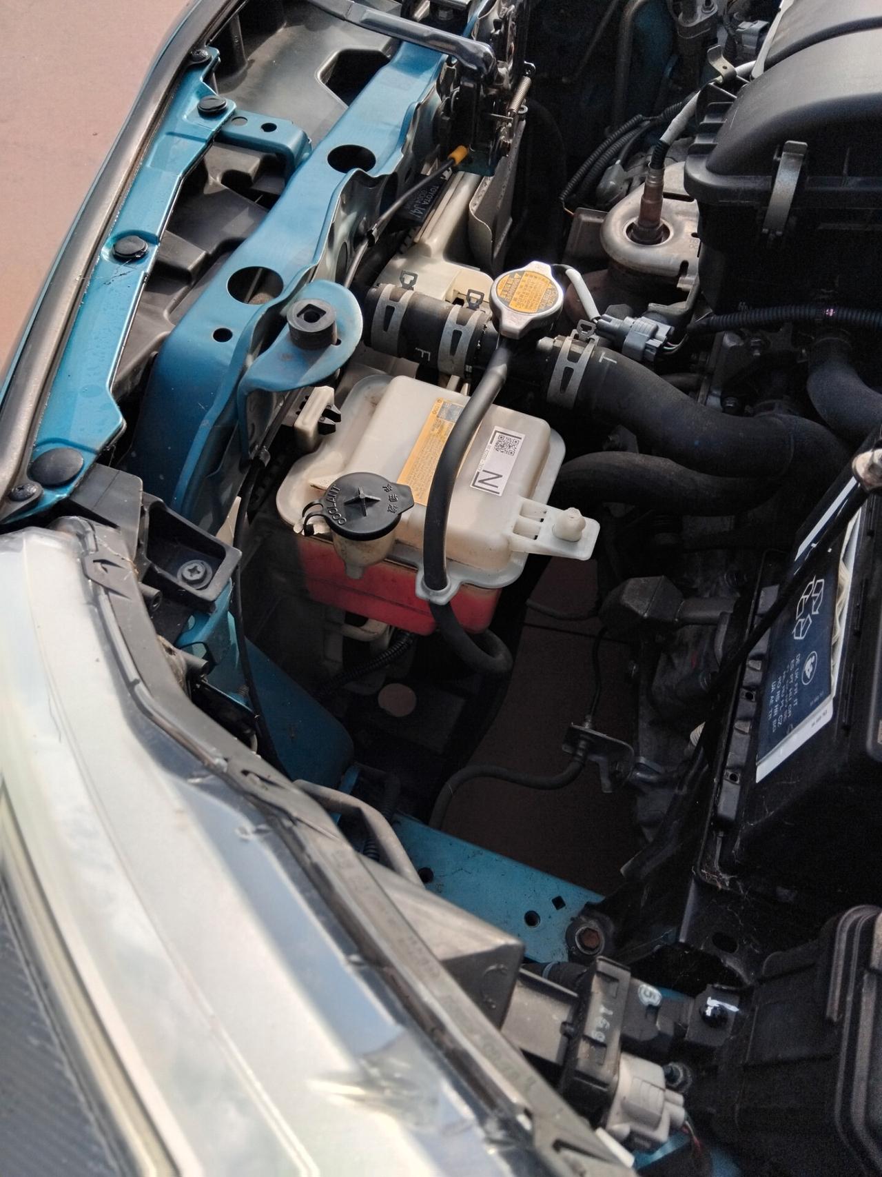 TOYOTA YARIS 1.0 51KW SENZA UN GRAFFIO E GARANTITA