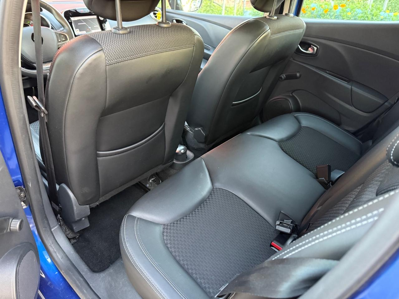 Renault Clio dCi 8V 90 CV 5 porte Duel