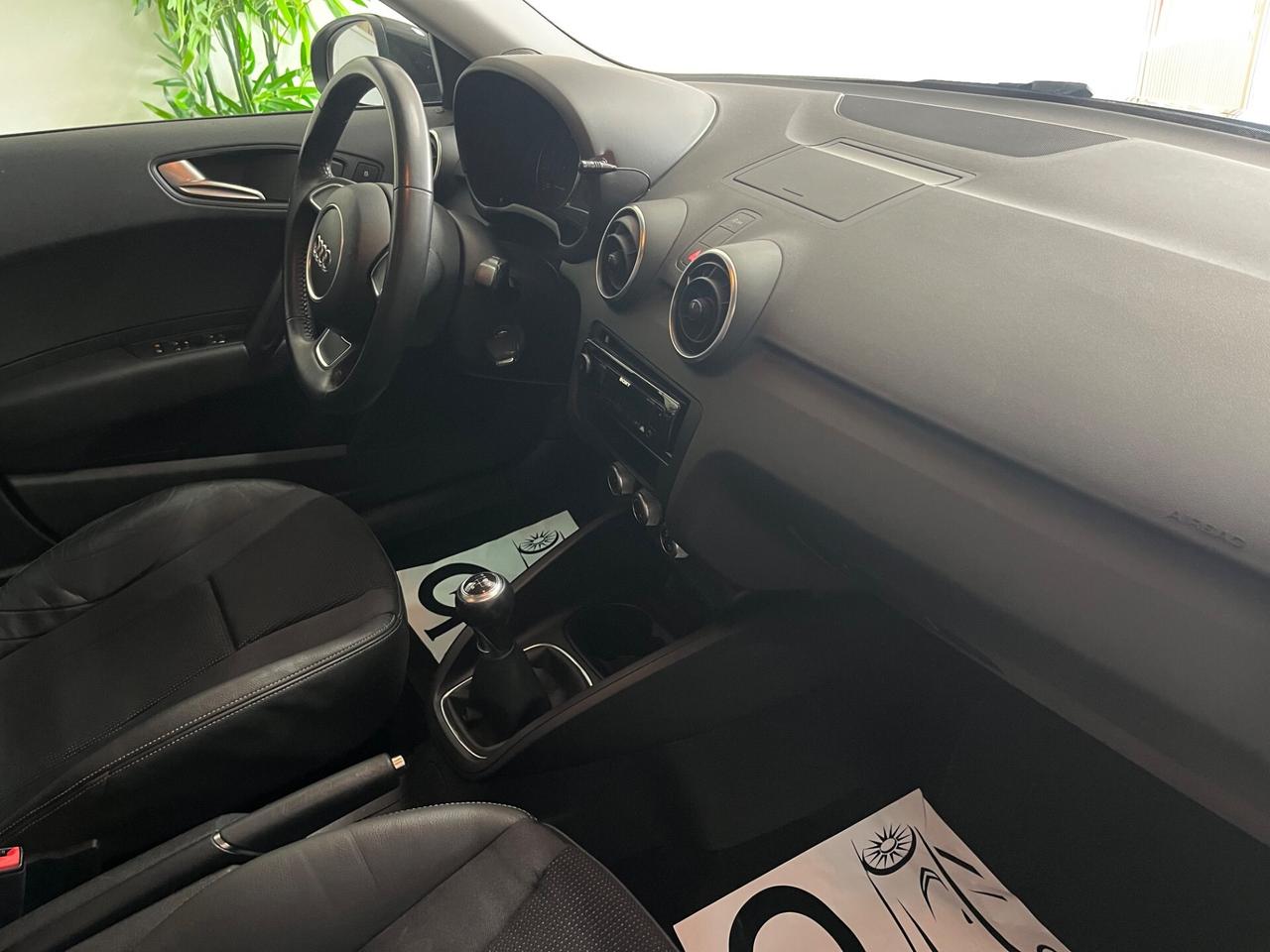 Audi A1 1.0 TFSI ultra Metal plus