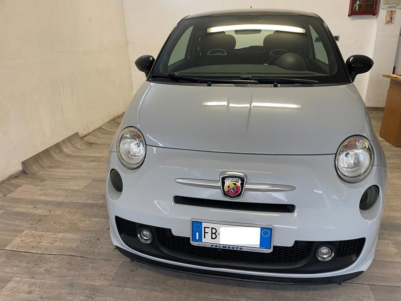 Abarth 595 1.4 Turbo T-Jet 140 CV Manuale DISTRIBUZIONE NUOVA