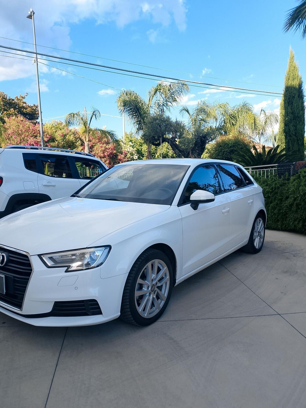 Audi A3 SPB 1.6 TDI 116 CV S tronic Sport